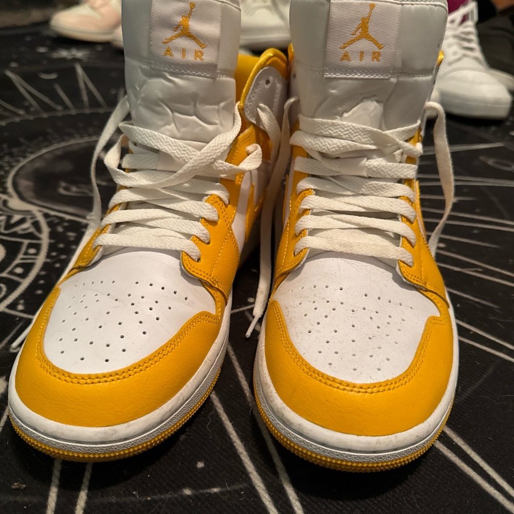 Like new Nike Jordan shoe’s.